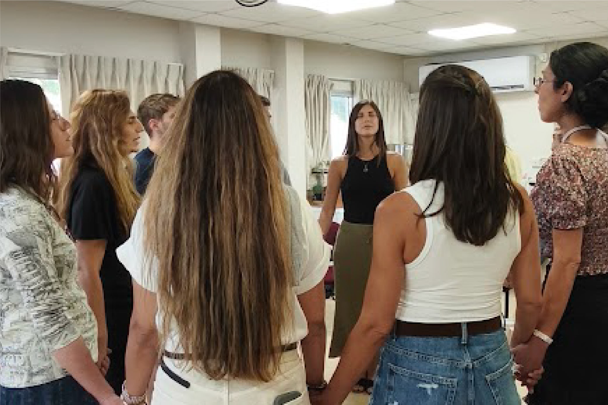 קורס תטא הילינג עם ניצה יניב (14)